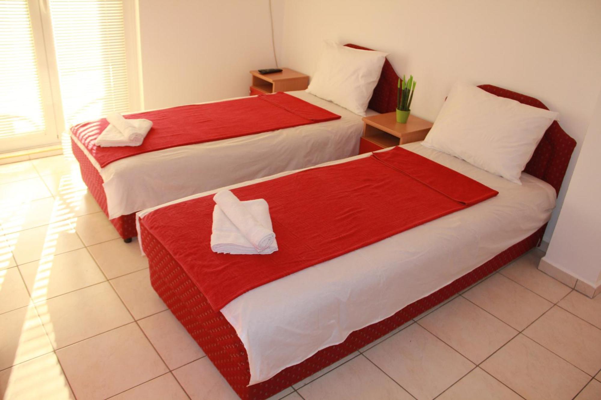 Prijevor Apartments Budva Dış mekan fotoğraf